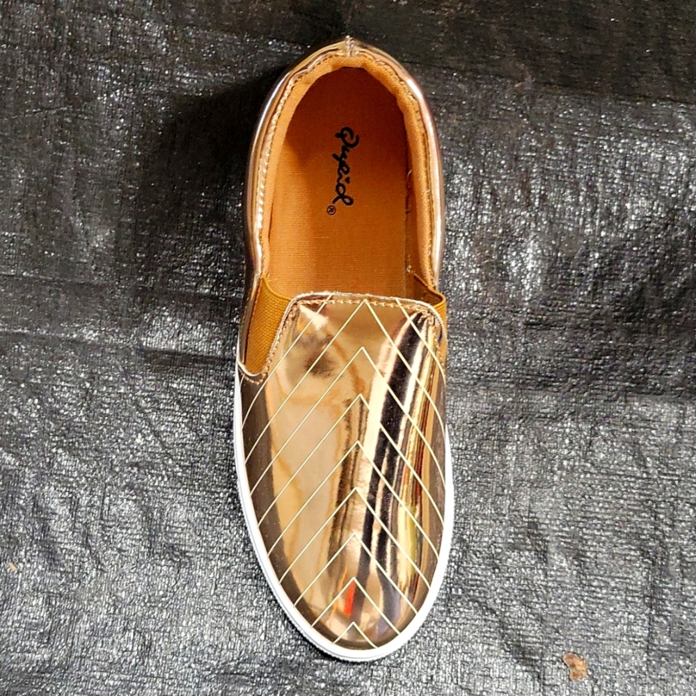 Qupid Rosegold Slip On Sneaker